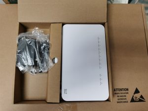 ZTE ZXHN F670L FTTH YCICT ZTE ZXHN F670L FTTH 価格とスペック 新品およびオリジナル